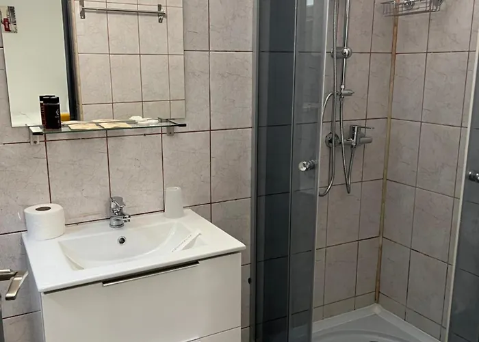 Ndl Center Apartment *