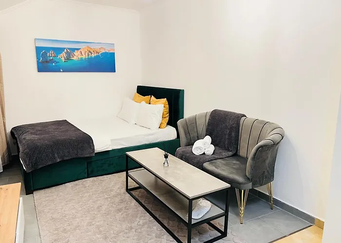 Apartment Ndl Center *