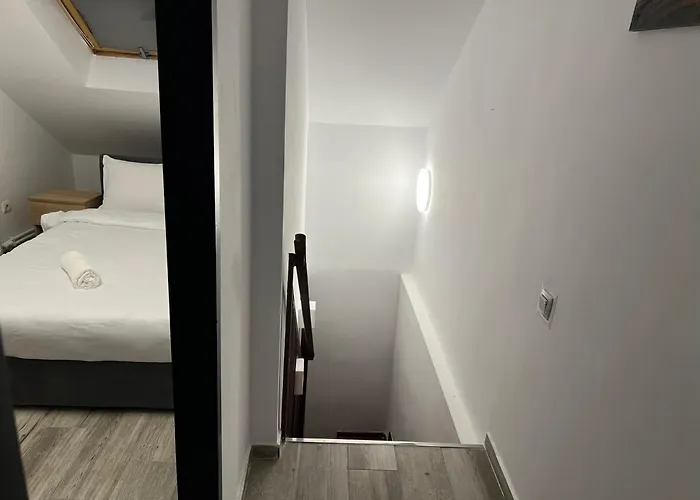 Ndl Center アパート